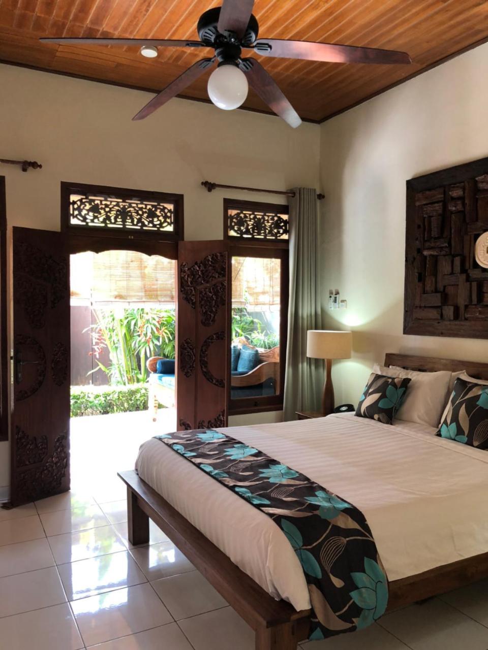 Villa Ariana Seminyak Esterno foto