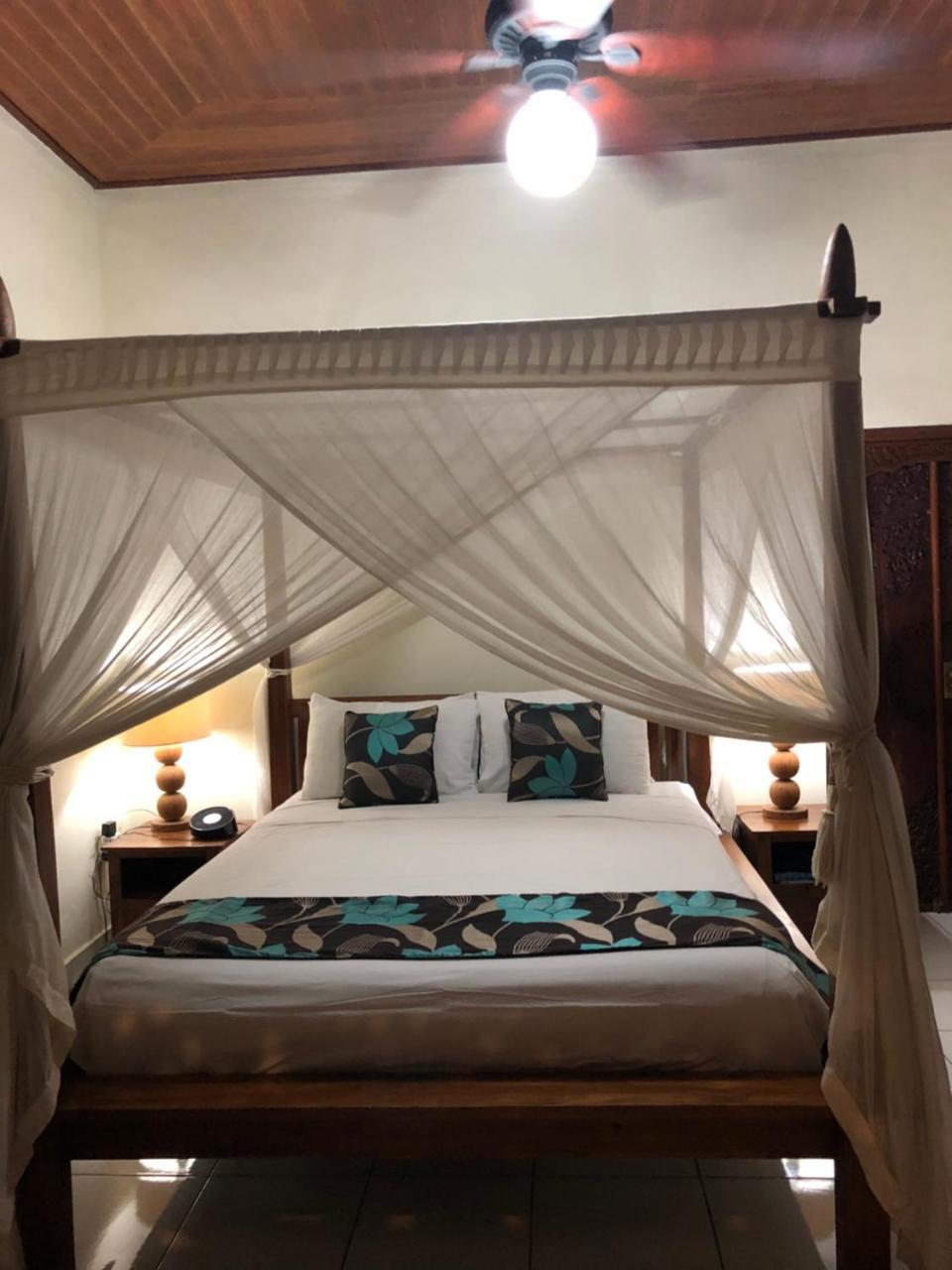 Villa Ariana Seminyak Esterno foto